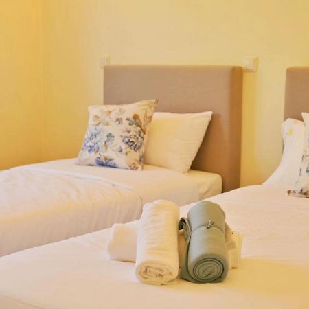 New Times Home & Hotels Near Metro Station Athens Center Luaran gambar